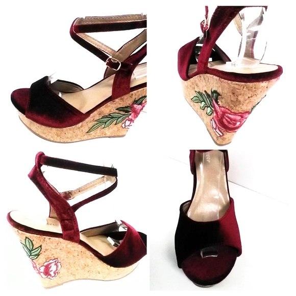 NEW! Burgundy Crush Velvet Wedge! - Picture 12 of 12